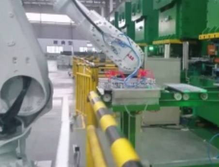 空調外機（jī）頂（dǐng）蓋（gài）移載機